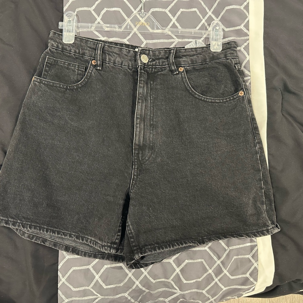 Zara shorts